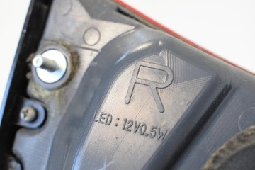 LEXUS GS 300 2008 RHD ZADNÍ SVĚTLO VNITŘNÍ PRAVÁ STRANA