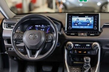 Toyota RAV4 V SUV 2.5 Hybrid Dynamic Force 222KM 2021 Toyota RAV4 2.5 Hybrid Comfort 4x4 2.5 Hybryda 222KM, zdjęcie 31