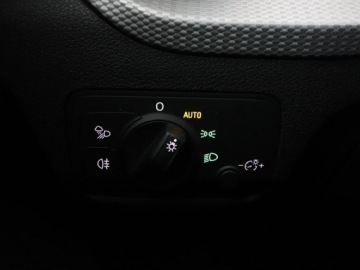 Audi Q2 SUV Facelifting 1.5 35 TFSI 150KM 2021 Audi Q2 Kamera, Navi, Aut.klima, Podg.fotele,, zdjęcie 31