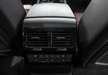 Volkswagen Touareg III SUV 3.0 V6 SCR TDI 286KM 2023 Volkswagen Touareg 3.0 286KM V6 TDI 4Motion R-Line Dach panoramiczny Hak N, zdjęcie 14