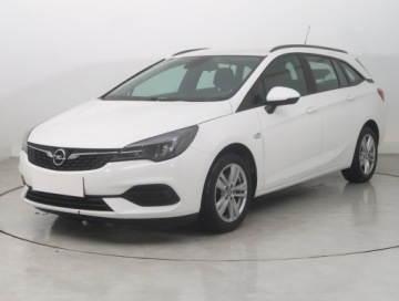 Opel Astra K Sportstourer Facelifting 1.2 Turbo 110KM 2021 Opel Astra 1.2 Turbo, Klima, Tempomat, Parktronic, zdjęcie 1