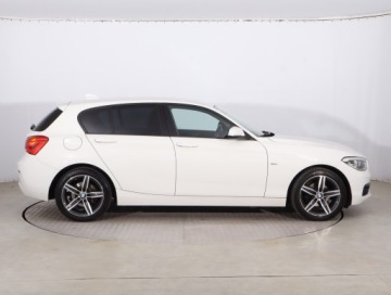 BMW Seria 1 F20-F21 2017 BMW 1 118i, Salon Polska, Automat, Navi, Klima, zdjęcie 5