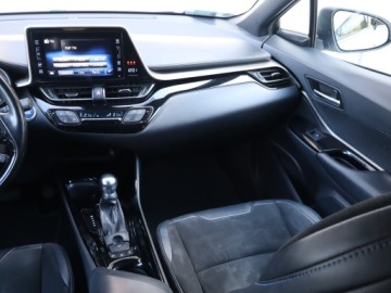 Toyota C-HR I Crossover 1.8 Hybrid 122KM 2018 Toyota C-HR 1.8 Hybrid, Salon Polska, Serwis ASO, zdjęcie 7