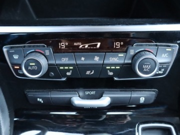 BMW Seria 2 G42-U06 Active Tourer 1.5 218i 136KM 2021 BMW 2 Active Tourer 218i Active Tourer, Automat, zdjęcie 11