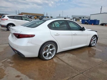 Alfa Romeo Giulia II 2018 Alfa Romeo Giulia Ti 2018 2.0l 2.0 Benzyna 280KM, zdjęcie 3