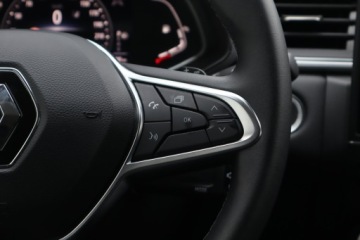 Renault Captur II Crossover 1.3 TCe 140KM 2023 Renault Captur 1.3 TCe MHEV, Salon Polska, zdjęcie 17