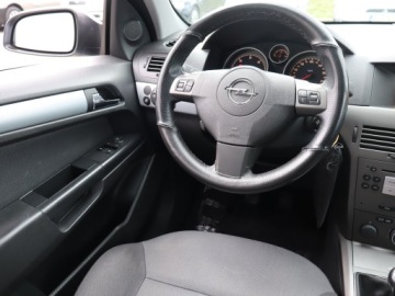 Opel Astra H Kombi 1.9 CDTI ECOTEC 120KM 2006 Opel Astra 1.9 CDTI, HAK, Klima, Klimatronic,ALU, zdjęcie 6