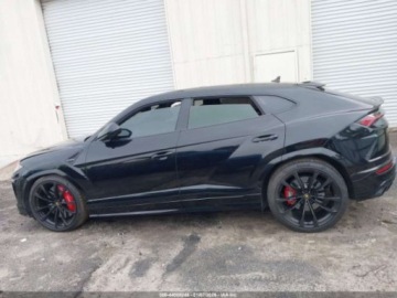 Lamborghini Urus 2021 Lamborghini Urus 2021 4.0 Benzyna 641KM, zdjęcie 2