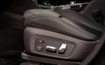 BMW X4 G02 M SUV 3.0 M40i 360KM 2020 BMW X4 BMW X4 3.0 xDrive M 40i 360KM 3.0 Benzyna 360KM, zdjęcie 16