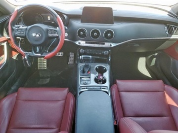 Kia Stinger 2021 Kia Stinger GT1 2021 3.3l 3.3 Benzyna 368KM, zdjęcie 8