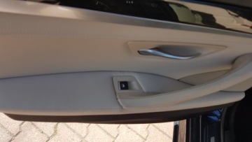 BMW Seria 5 F10-F11 Limuzyna 530d 245KM 2010 BMW Seria 5 530d 3.0D, zdjęcie 28