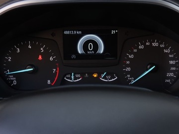 Ford Focus IV Hatchback 1.0 EcoBoost 125KM 2019 Ford Focus 1.0 EcoBoost, Salon Polska, Serwis ASO, zdjęcie 10