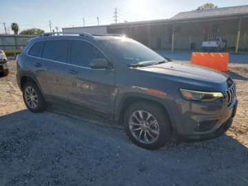 Jeep Cherokee V 2021 Jeep Cherokee Latitude Plus 2021 2.4 Benzyna 180KM, zdjęcie 4