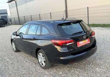 Opel Astra K Sportstourer Facelifting 1.2 Turbo 110KM 2022 Opel Astra 1.2 T 110 KM 2022r 38.000 km Warszawa 1.2 Benzyna 110KM, zdjęcie 4