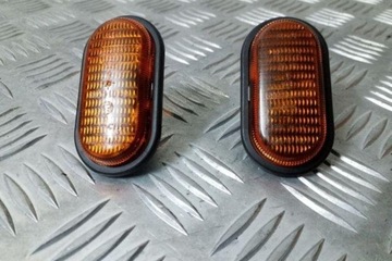 PRAVÝ SMĚROVKA BLATNÍKU RENAULT TRAFIC II FURGON (FL) 7700847333 1.9L