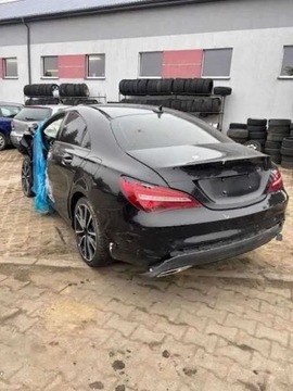 Mercedes CLA C117 Coupe Facelifting 1.6 180 122KM 2016 Mercedes-Benz CLA 1.6 Benzyna 122KM, zdjęcie 1