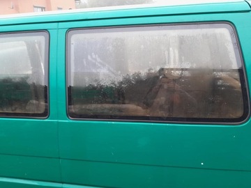 VW TRANSPORTER T4 ЗАДНЕЕ СТЕКЛО СЛЕВА КУЗОВ ЗАДНИЙ СЛЕВА 1997 г.