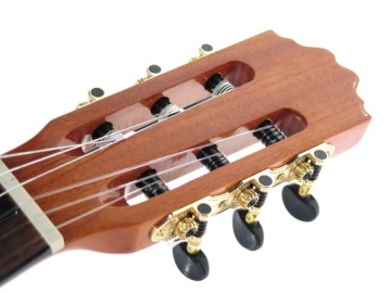 Классическая гитара Pengano Z1 4/4