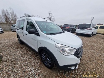 Dacia Dokker Mikrovan Facelifting 1.2 TCe 115KM 2017 Dacia Dokker Nawigacja Czujniki Parkowania Hak 5-osobowy 1.2 Benzyna, zdjęcie 9