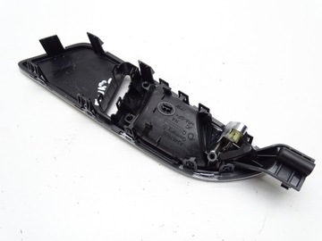 РУЧКА ВНУТРЕННЯЯ ДВЕРИ ПРАВАЯ ПЕРЕДНЯЯ ПРАВАЯ MERCEDES W246 A2467600