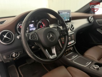 Mercedes CLA C117 Shooting Brake Facelifting 1.5 180 d 109KM 2016 Mercedes-Benz CLA Shooting Brake X117 Bezwypadkowy Serwisowany Automat 1.5, zdjęcie 15