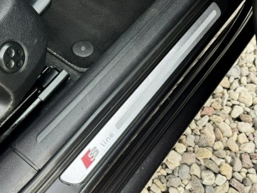 Audi A4 B8 Limousine 2.0 TDI 143KM 2011 Audi A4 Limousine S-Line Bi-Xenon Navi Bang &amp;, zdjęcie 14