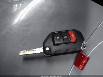 Jeep Wrangler IV 2021 Jeep Wrangler 4XE Unlimited Sahara 2021 2.0l 2.0 Hybryda 270KM, zdjęcie 12