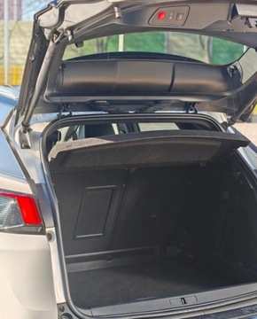 Peugeot 3008 II Crossover 2.0 BlueHDi 180KM 2017 Peugeot 3008 System StartStop Navi Czujniki Glosniki Focal Keyless Go, zdjęcie 14