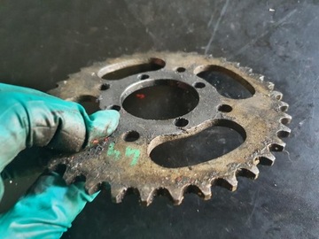 ВЕДУЩАЯ ЗВЕЗДОЧКА SUZUKI GZ MARAUDER 125 GN