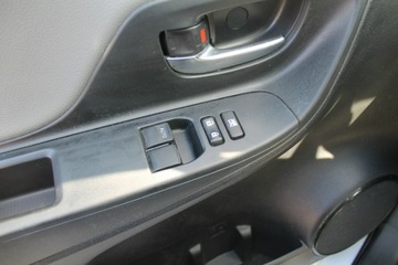 Toyota Yaris III 2018 Toyota Yaris ROK 2018 POJ 1,0 72KM, zdjęcie 19