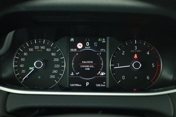 Land Rover Range Rover Evoque II 2019 Land Rover Range Rover Evoque D150, Serwis ASO, zdjęcie 7