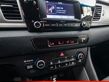 Kia Niro I 2018 Od ręki - 1.6 GDI Hybrid Crossover 141KM 2018, zdjęcie 16