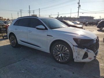 Audi Q8 2024 Audi Q8 E-Tron Premium Plus 2024 Elektryczny 355KM, zdjęcie 4