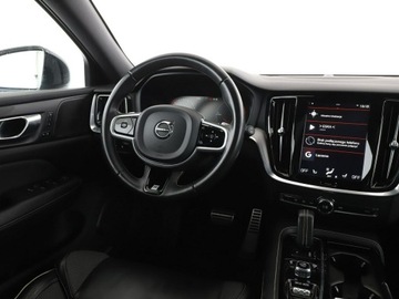Volvo V60 II  2020 Volvo V60 PHEV 4x4 skóra/alcantara full LED, zdjęcie 15