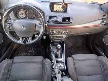 Renault Megane III Coupe Facelifting 2.0 16v 265KM 2013 RENAULT MEGANE III coupe (DZ0/1_) 2.0 R.S. 265 KM, zdjęcie 4