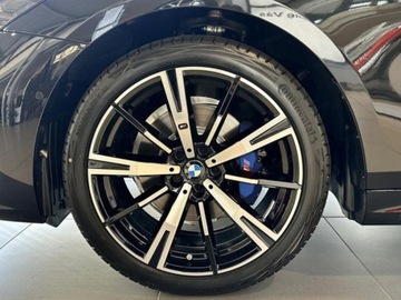 BMW Seria 5 G90-91 Touring 2.0 520d 197KM 2025 BMW Seria 5 520d xDrive Sport Sedan 2.0 (197KM) 2025, zdjęcie 13