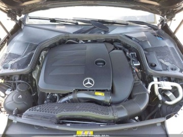 Mercedes Klasa C W206 2021 Mercedes-Benz Klasa C 300 4Matic 2021 2.0l 2.0 Benzyna 255KM, zdjęcie 8