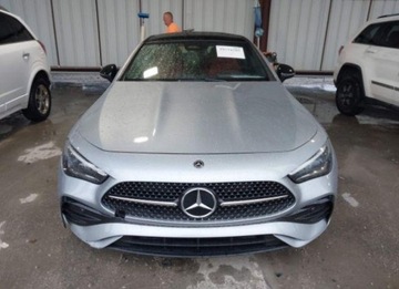 Mercedes CLE 2024 Mercedes-Benz CLE 2024, 2.0L, 4x4, od ubezpieczalni 2.0 Benzyna 255KM, zdjęcie 4