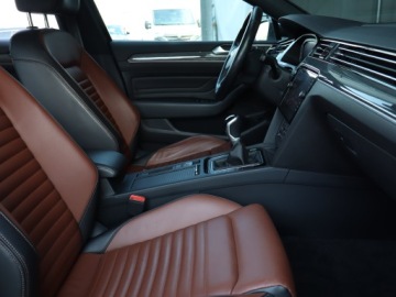 Volkswagen Passat B8 Variant Facelifting 1.5 TSI EVO 150KM 2023 VW Passat 1.5 TSI, Salon Polska, 1. Właściciel, zdjęcie 8