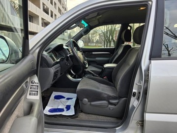 Toyota Land Cruiser IV 3.0 D-4D 163KM 2005 TOYOTA LAND CRUISER 3.0l diesel DOHC 166KM * Bezwypadkowy * konserwacja, zdjęcie 3