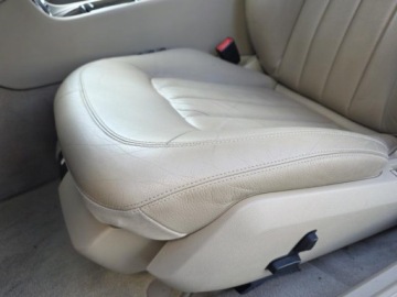 Mercedes CLS W218 Coupe 250 CDI BlueEFFICIENCY 204KM 2013 MERCEDES CLS 250 CDI 2.2l diesel 204KM Przebieg: 137,768km Zadbane wnętrze, zdjęcie 5