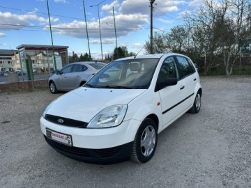 Ford Fiesta VI 1.3 70KM 2002 Ford Fiesta 1.3 benzyna 70KM/5drzwi/Salon Polska, zdjęcie 1