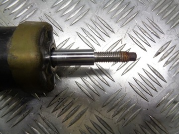 TLUMIČ LEVÝ PŘEDNÍ PEUGEOT 407