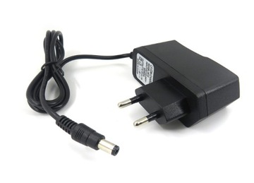 ЗАРЯДНОЕ УСТРОЙСТВО ДЛЯ ПРИВЕЛЬКИ ДЛЯ ЛОДКИ 8,4 В 1 А