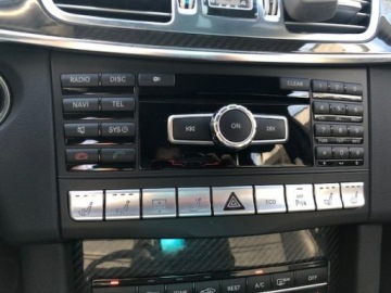 Mercedes Klasa E W212 Limuzyna Facelifting AMG 63 AMG S 585KM 2013 Mercedes E63 AMG S 4-Matic Carbon 585KM 2013r przebieg tylko 80tys.km!, zdjęcie 9