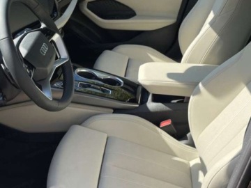 Audi A6 C8 Limousine Facelifting 2.0 40 TDI 204KM 2025 AUDI A6 TDI quattro S line Sedan 2.0 (204KM) 2025, zdjęcie 3