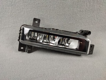 BMW 2 F45 F46 X7 G07 HALOGEN LEVÝ LED DRL