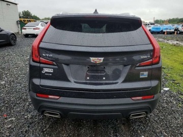 Cadillac 2022 Cadillac XT4 Luxury 2022 2.0L 2.0 Benzyna 235KM, zdjęcie 2