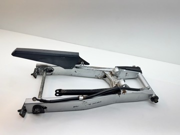 ПОВОРОТНАЯ КРЫШКА ЦЕПИ ОСЬ SUZUKI GSXF 600 750 KATANA