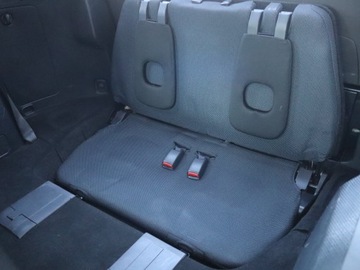 Mitsubishi Outlander II 2.0 DID DOHC 140KM 2008 Mitsubishi Outlander 2.0 DI-D, 4X4, 7 miejsc, zdjęcie 17